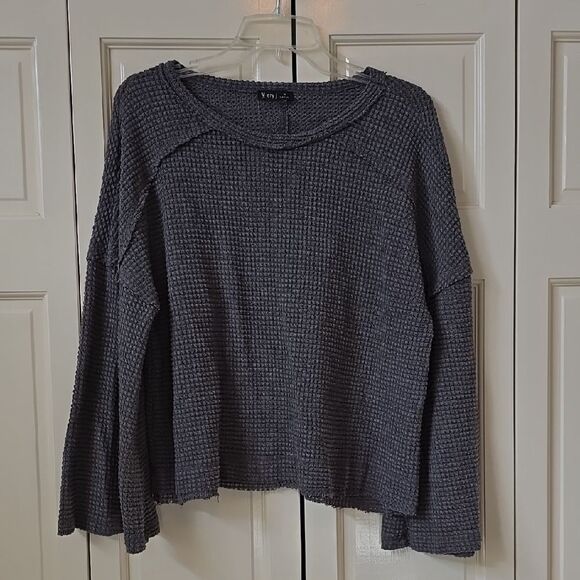 Boho StyleGray Textured Knit Sweater. NWOT - Picture 1 of 5